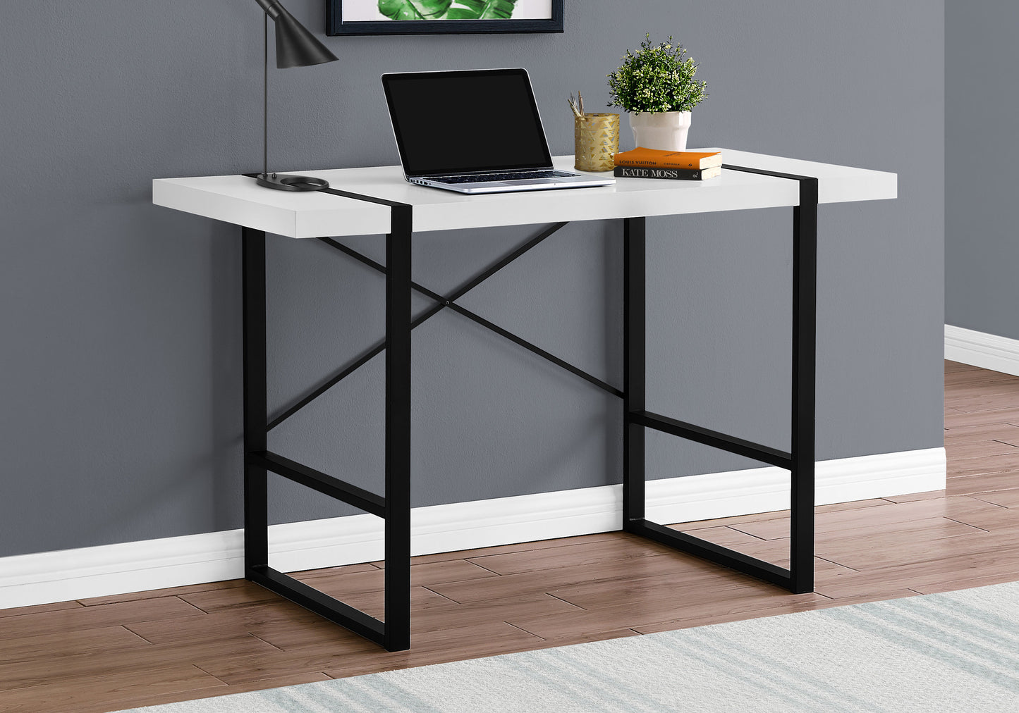 24" White and Black Computer Desk