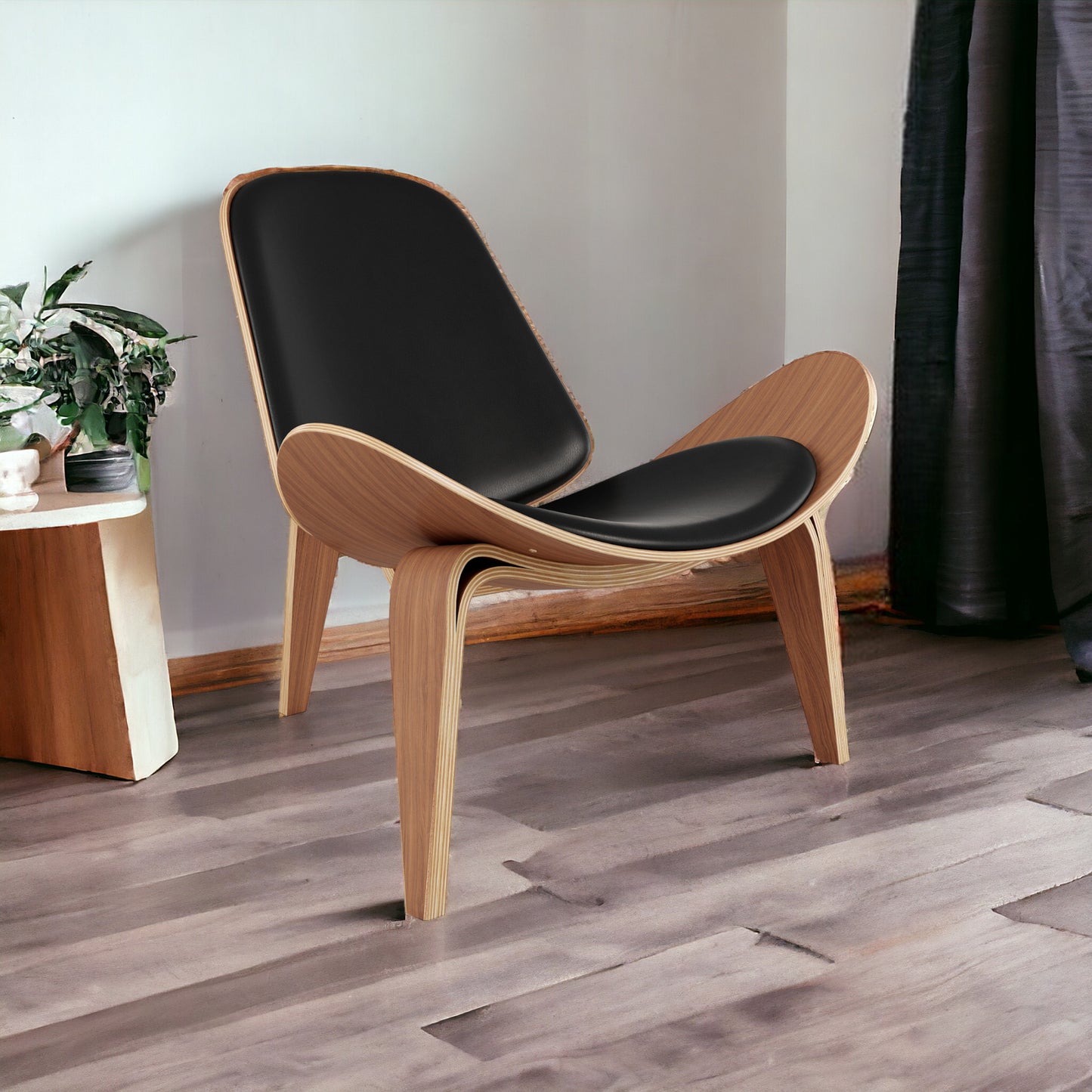36" Black and Brown Faux Leather Lounge Chair