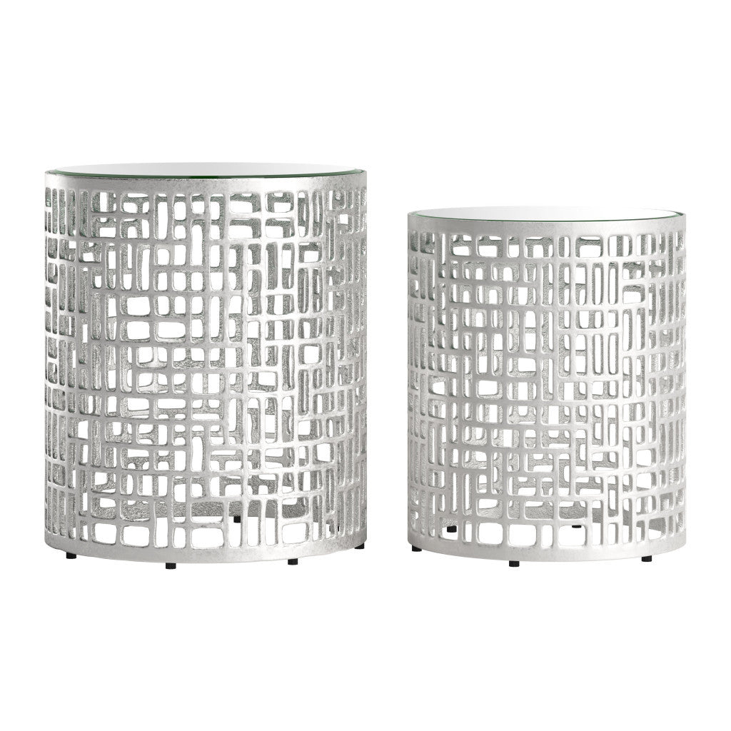 20" Silver Mirrored Glass And Aluminum Round Pedestal End Table