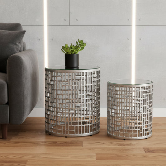 20" Silver Mirrored Glass And Aluminum Round Pedestal End Table