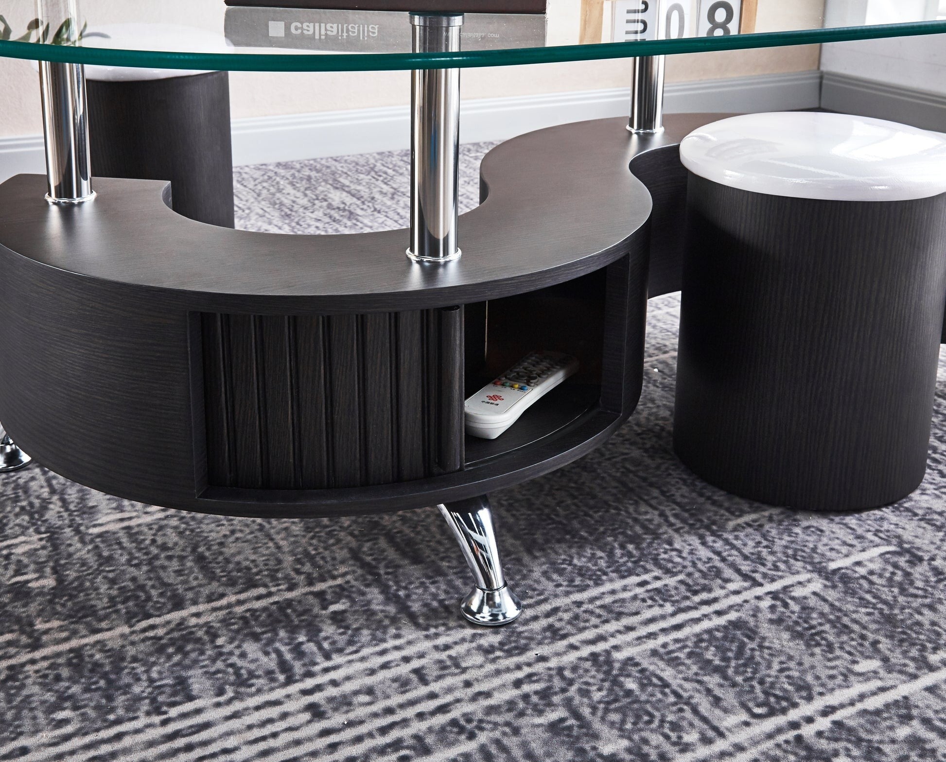 47" Unfinished And Black Mirrored Glass And Metal Oval End Table