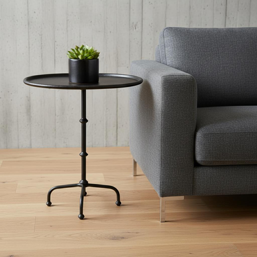 20" Black Oval Aluminum Outdoor Side Table