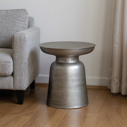 18" Silver Metal Round End Table