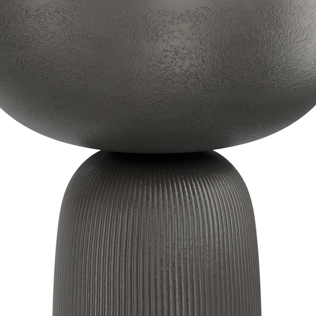 21" Black Aluminum Round End Table