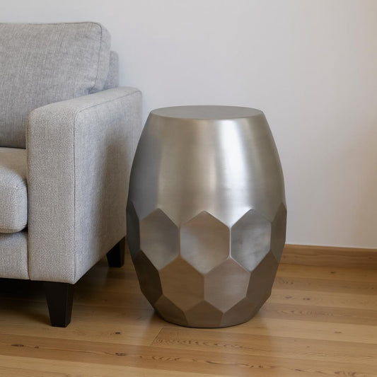 20" Silver Metal Round End Table