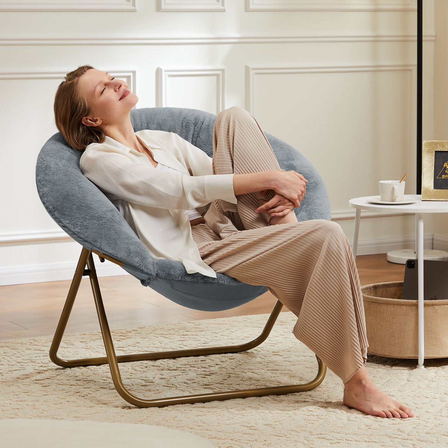 26" Brown Tufted Lounge Chair