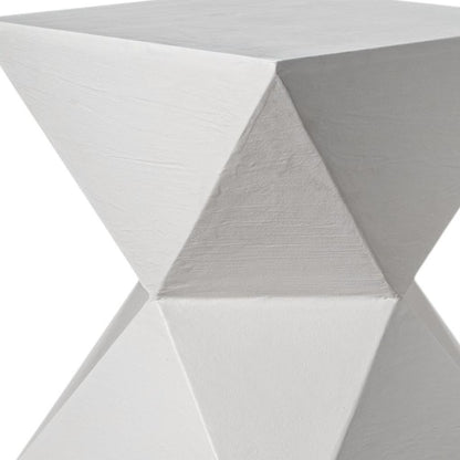 19" White Wood Round End Table